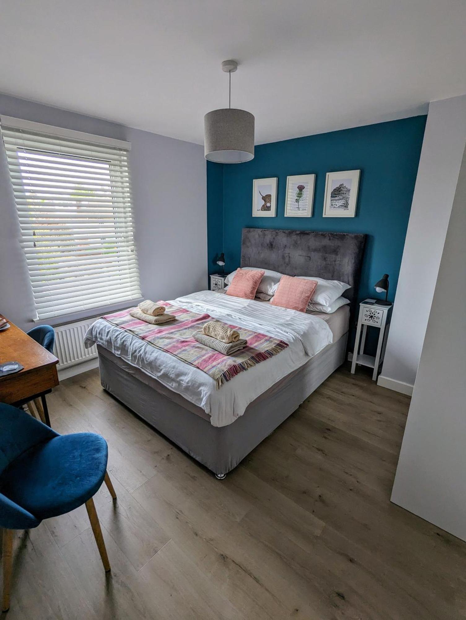 Cosy Guest Room In A Family Home With Free Parking EDI Exterior foto
